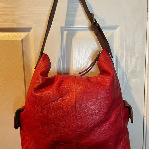 Isaac Mizrahi leather blood orange red shoulder bag with brown trims. - Picture 13 of 13